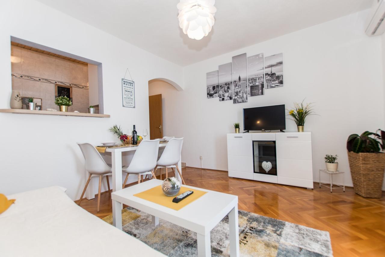 Seaview Apartment Slavica Brela Exteriér fotografie